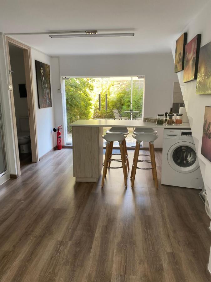 Modern City Center Appartment Saripolou 利马索尔 外观 照片